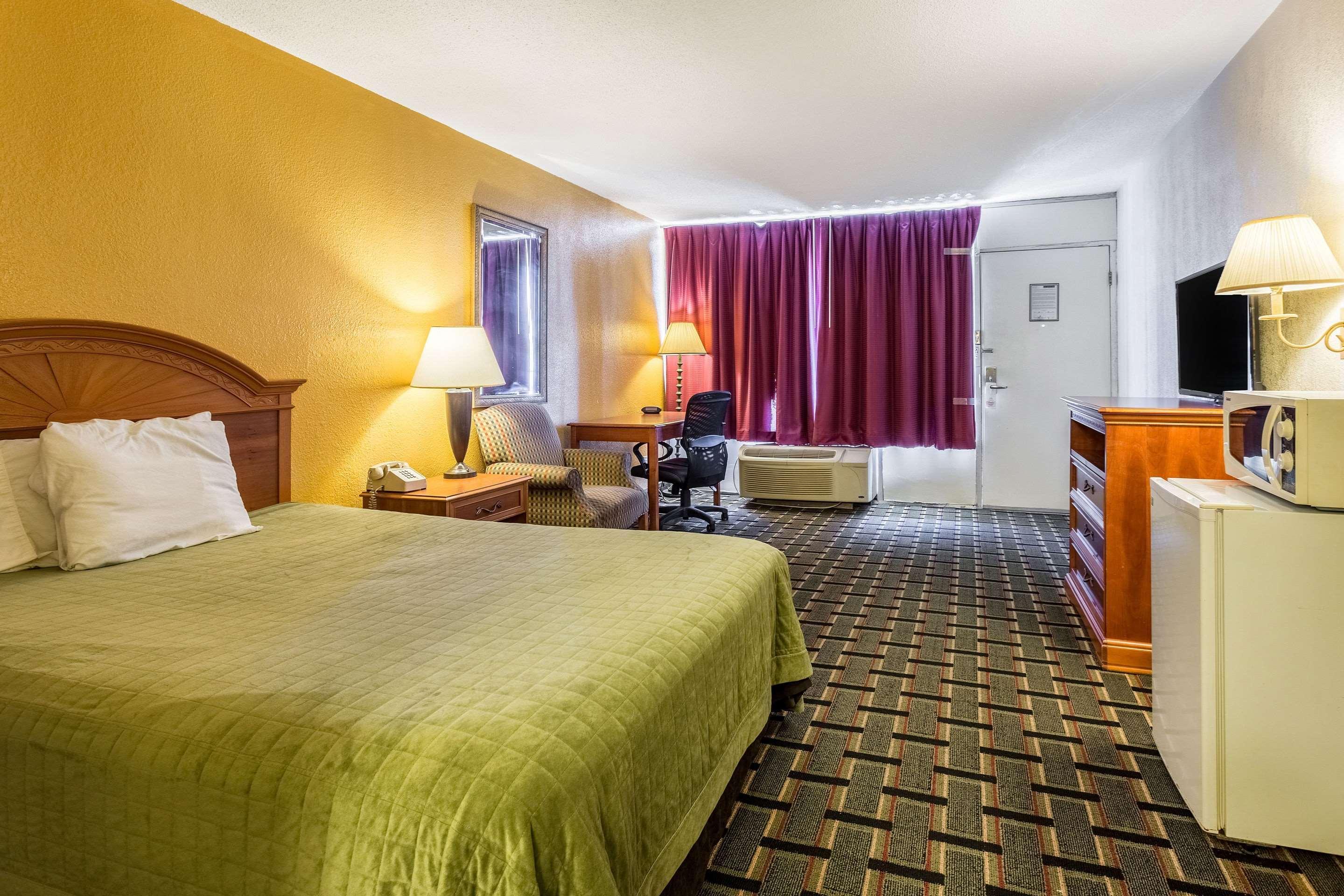 Rodeway Inn Denmark-Jackson Eksteriør bilde