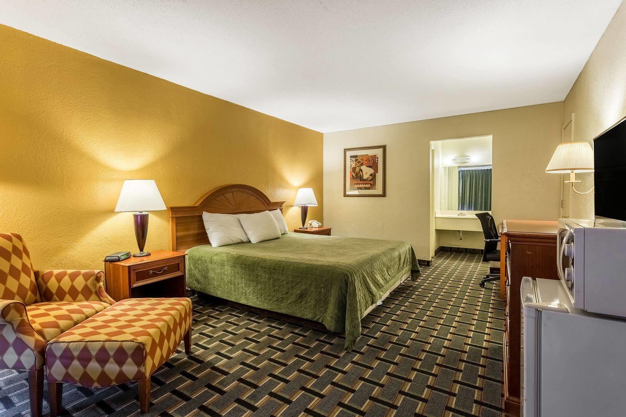 Rodeway Inn Denmark-Jackson Eksteriør bilde